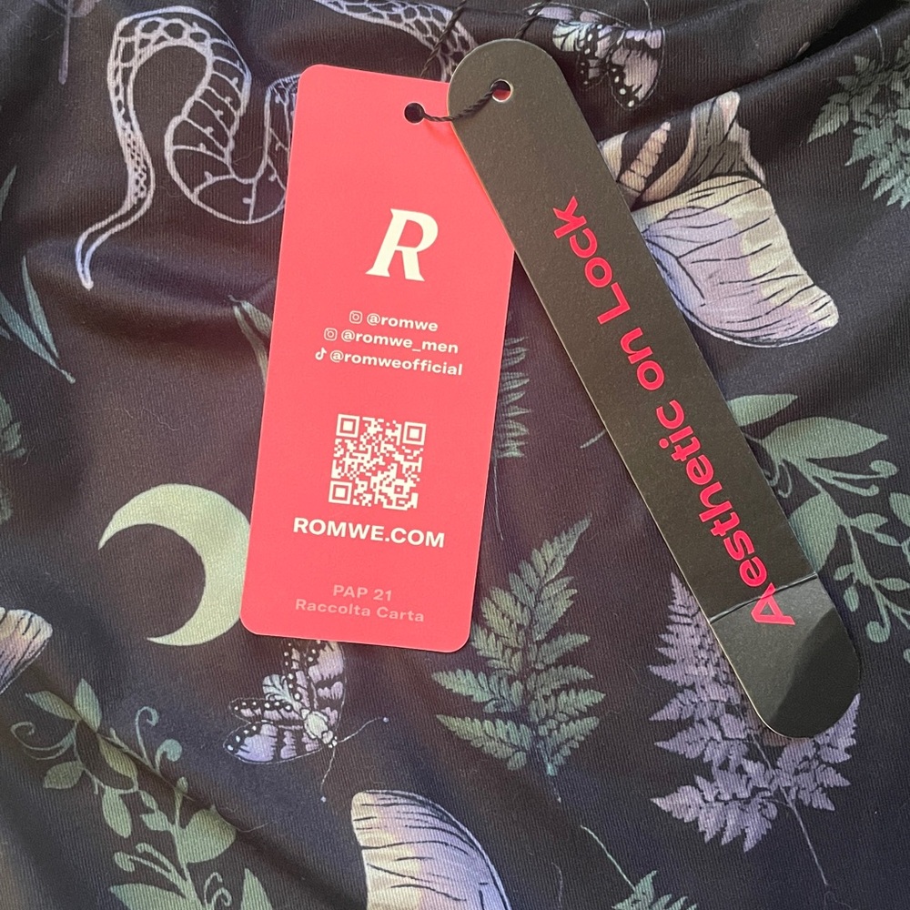ROMWE Black Slip Dress with Moon, Snake & Moth Print - Picture 4 of 6